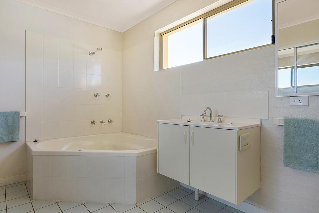 Baywatch Apartments Merimbula Δωμάτιο φωτογραφία